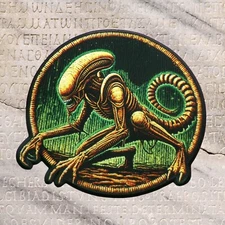 Alien Xenomorph Retro Sci-Fi Patch - Iron-On Applique For Clothes, Space Horror