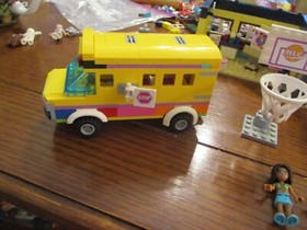 LEGO FRIENDS 41005 HEARTLAND HIGH CUSTOMIZED WITH SOME REDESIGN
