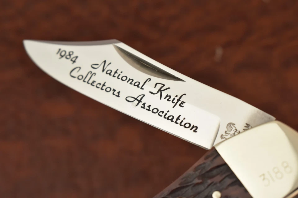 HEN & ROOSTER BERTRAM SOLINGEN GERMANY JIGGED RED BONE NKCA LOCKBACK KNIFE 15747 - Image 3 of 4