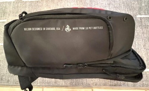 Mochila de tenis Wilson Clash V2 Super Tour - roja/negra, tiene capacidad para 2 raquetas - Imagen 7 de 15