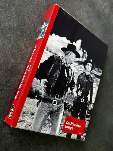 LA RIVIÈRE ROUGE ÉDITION COLLECTOR BLURAY + DVD + LIVRE JOHN WAYNE HOWARD HAWKS - Picture 4 of 6