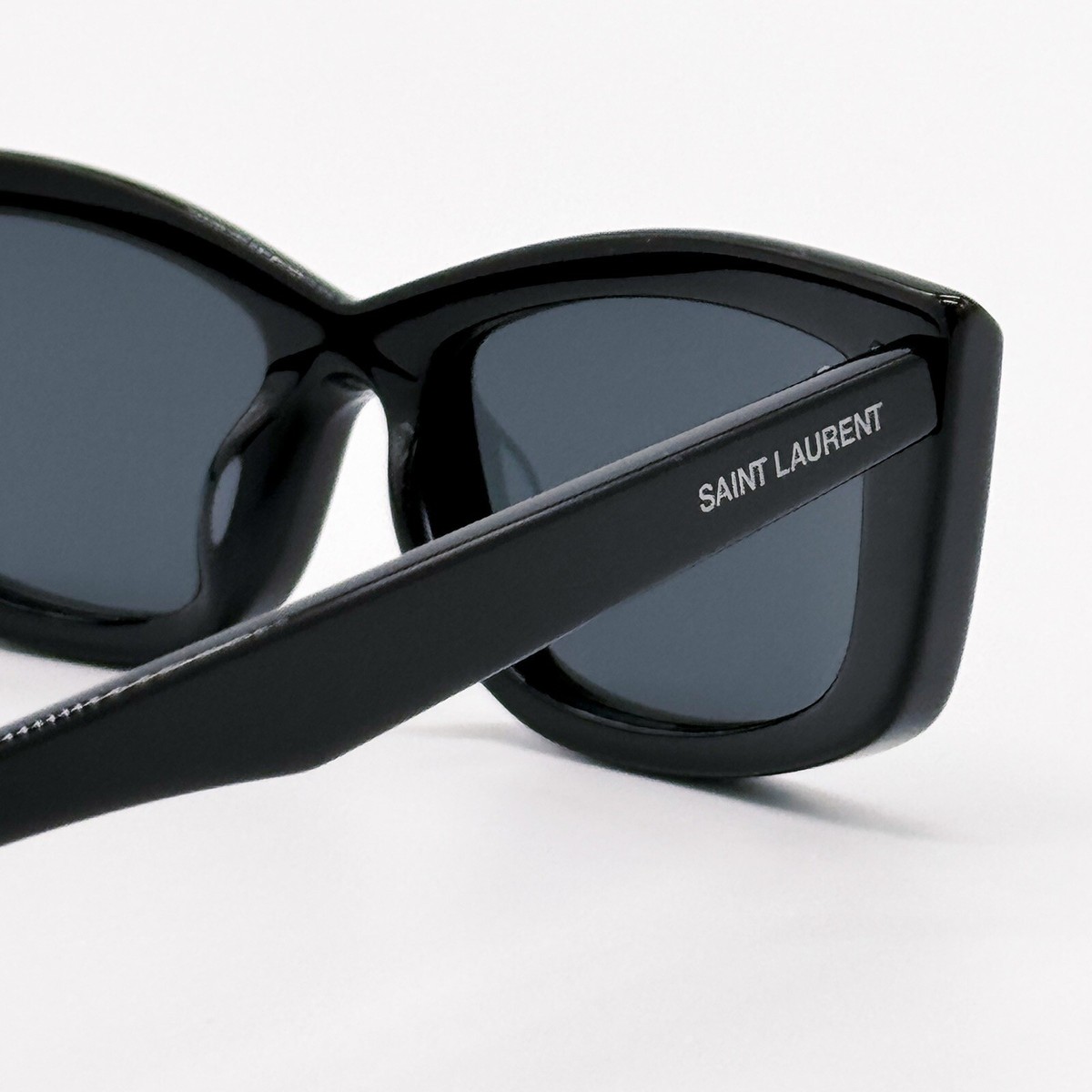 NEW SAINT LAURENT SL 658 001 SUNGLASSES SAINT LAURENT SL658 001 BLACK CAT EYE Saint Laurent SL 658 Cat-Eye Sunglasses | EyeOns.com main image 2
