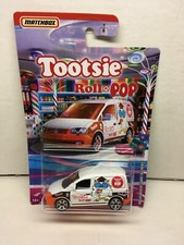 MATCHBOX 2020 CANDY SERIES 1 OF 6 VOLKSWAGEN CADDY DELIVERY TOOTSIE ROLL POP