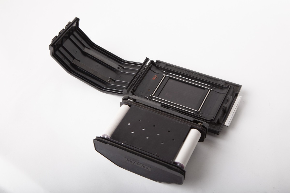 Singer Graflex RH50 Graphic Back for 4X5 Inch Camera 70mm Roll
