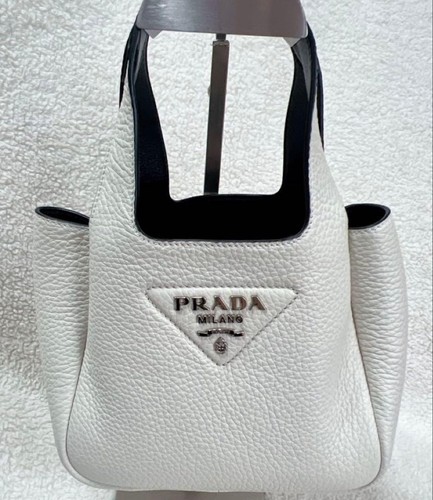 PRADA leather handbag 1BA349 101831