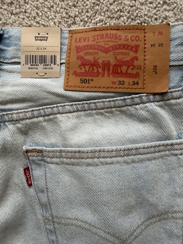 Levi's Men's Light Wash Straight Jeans Cotton Denim Mid Rise Button Fly NWT