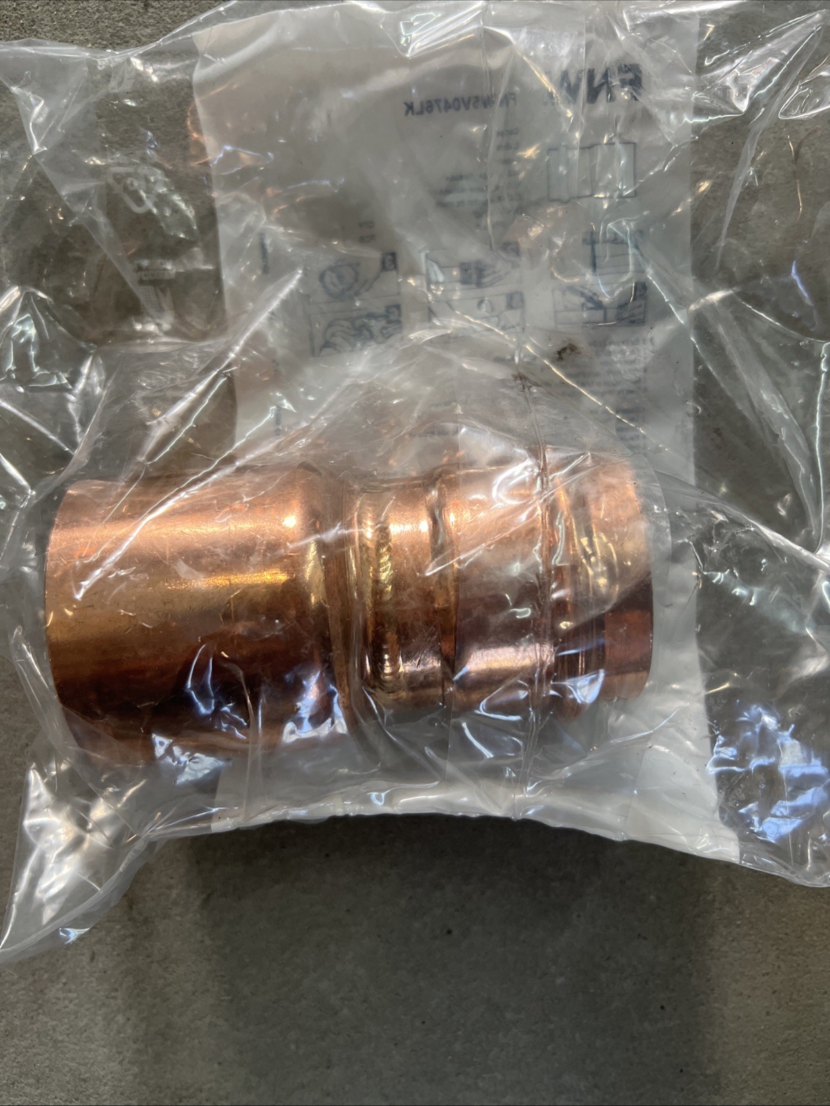 FNW FNW5V0476LK  2-1/2 in. x 2 in. Copper Fitting Reducer NIB