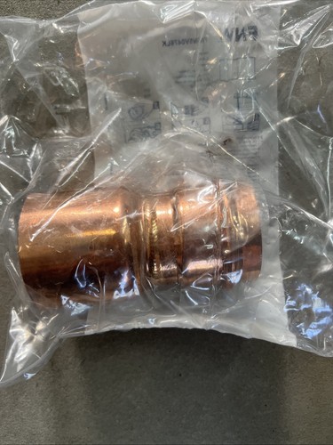 FNW FNW5V0476LK 2-1/2 in. x 2 in. Copper Fitting Reducer NIB