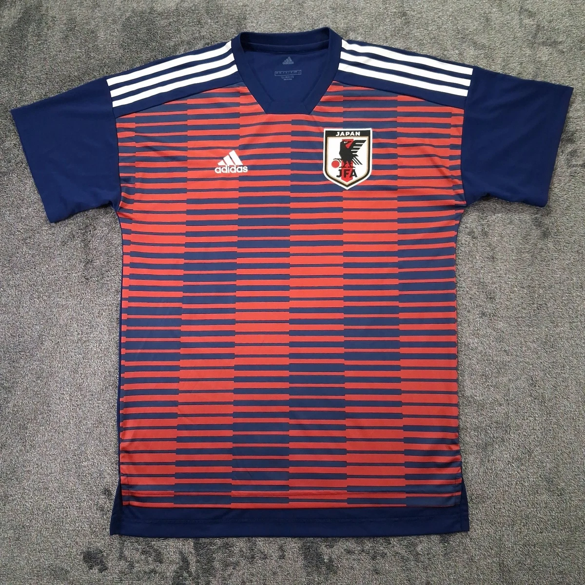 日本红色国家队足球迷服装与纪念品| eBay