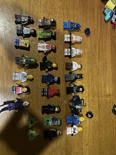 RARE LEGO Minifigure Lot Random Selection, Star Wars Chima Ninjago, SpongeBob