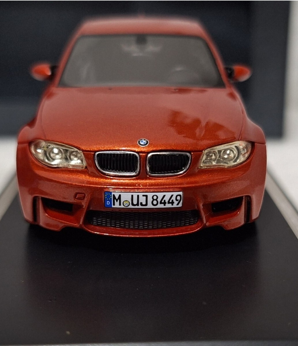 BMW 1er M Coupe (E82) 2011 Valencia Orange Met 1:43 Minichamps