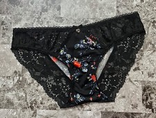 NWT BODY BY VICTORIA'S SECRET SMOOTH BLACK BLUE RED FLORAL LACE BIKINI PANTIES