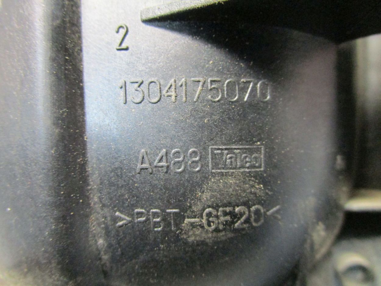 Picture 4 of 6