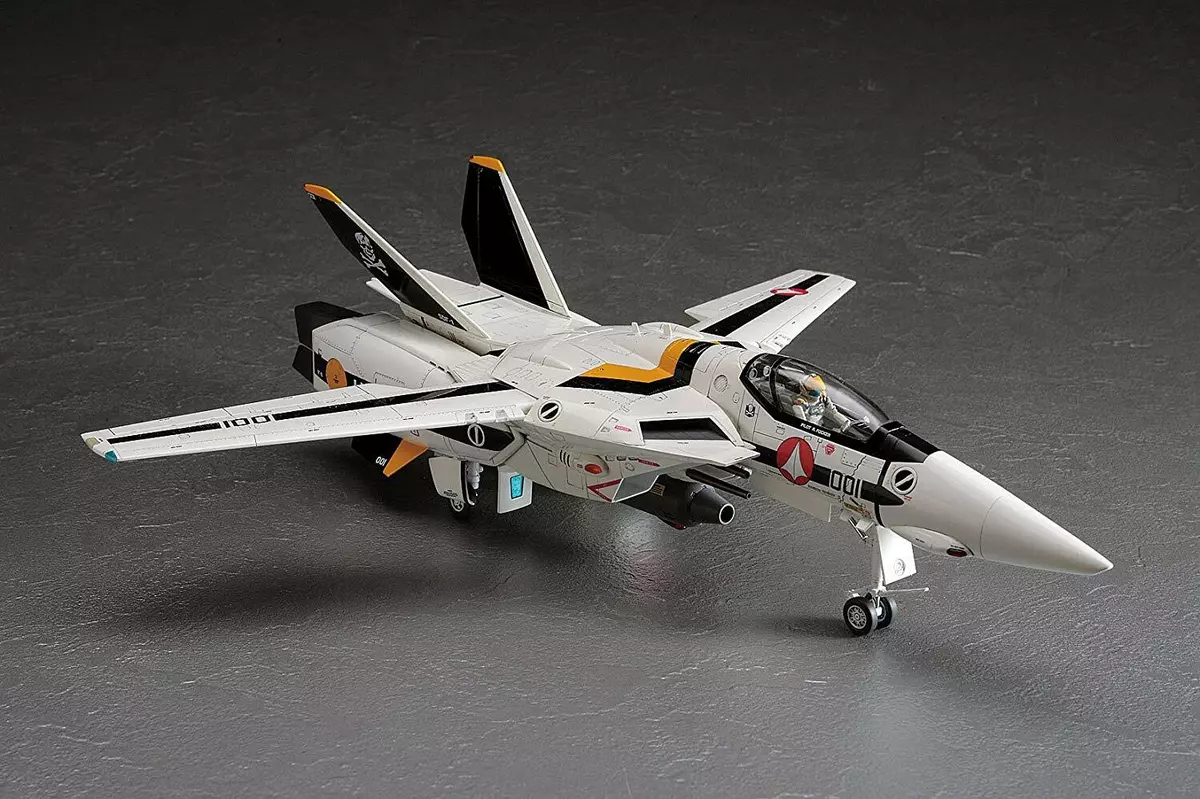 Hasegawa 1/48 Macross VF-1S / A VALKYRIE SKULL SQUADRON Plastic