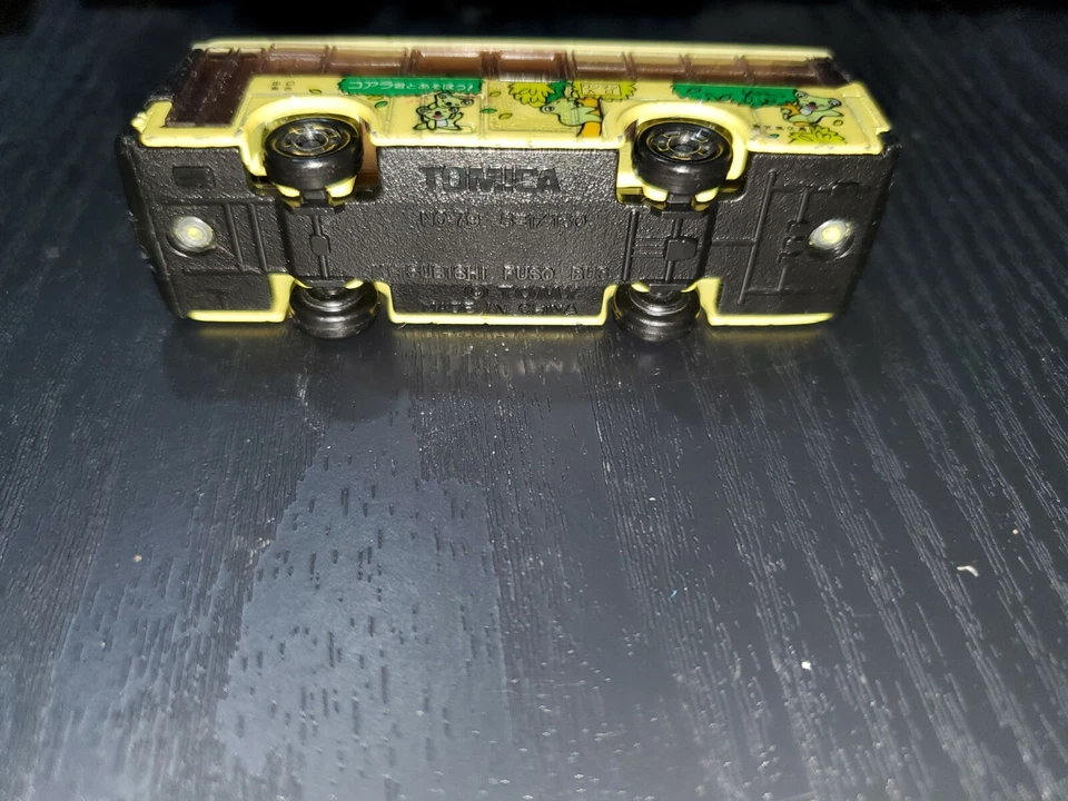 TOMICA LIMITED HINO koala BUS - Image 2 of 4