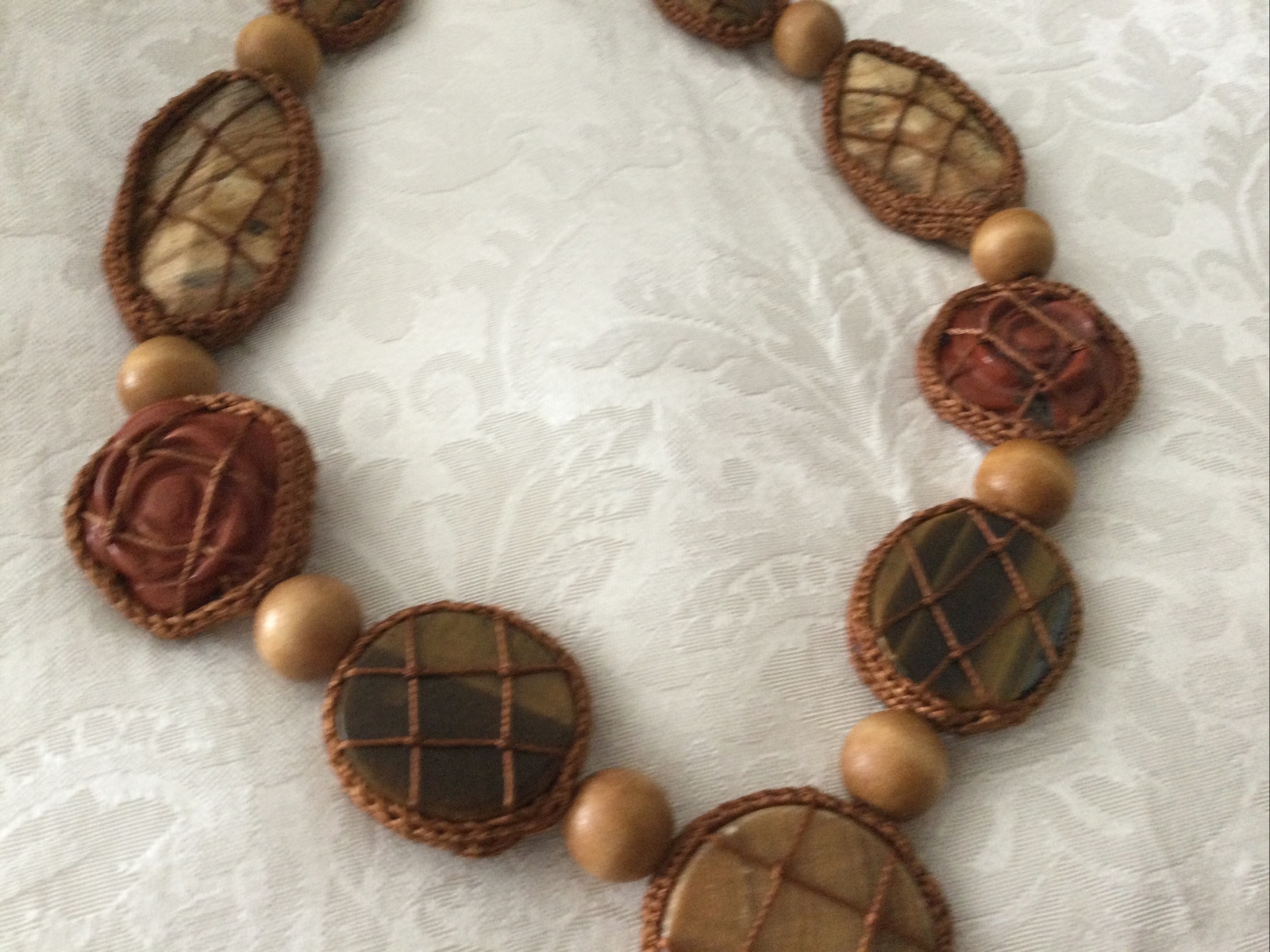 macramé necklace - image 5