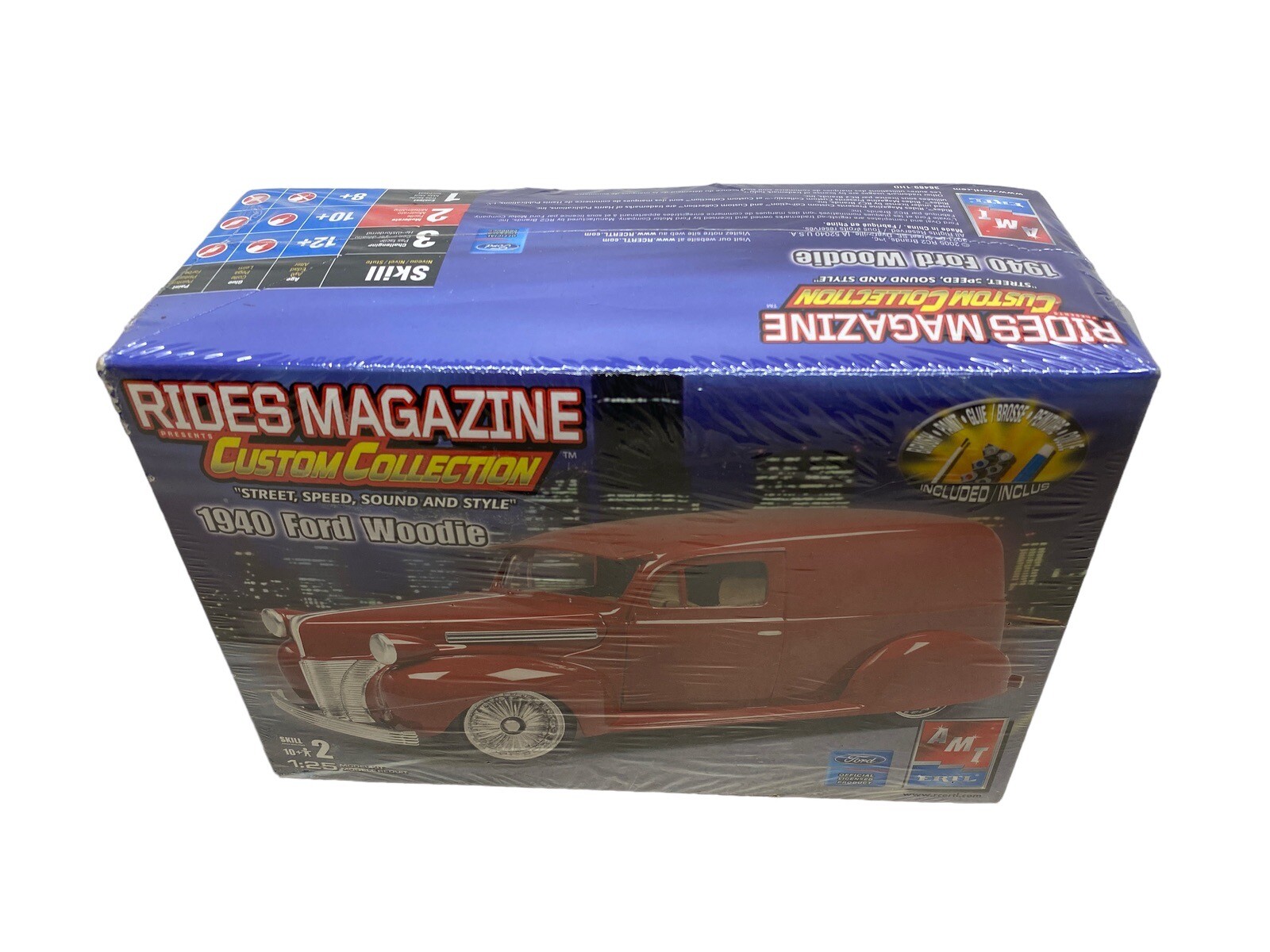 AMT Ertl 1940 Ford Woodie 1:25 Rides Magazine Custom Collection Model ...