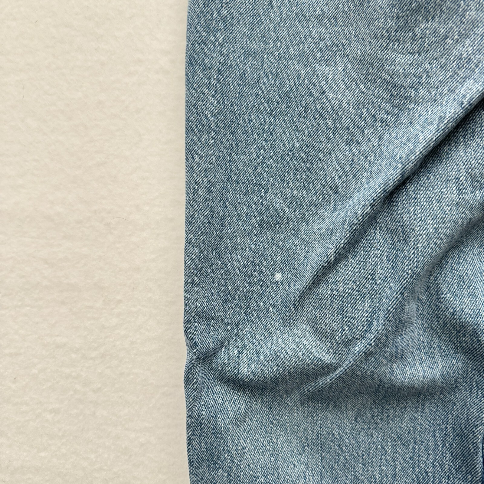 VTG Levi's 550 Womens 14 M Relaxed Blue Tapered Light Blue Wash 90s 00s Made USA