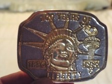 VINTAGE STATUE OF LIBERTY BELT BUCKLE 100 YEARS OF LIBERTY 1884 1984