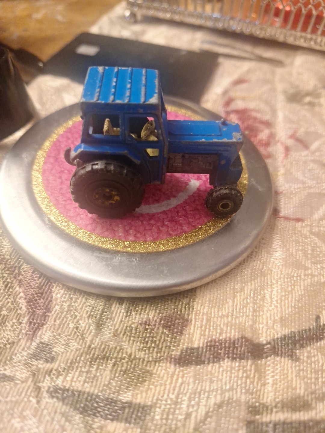 Picture 1 of 4