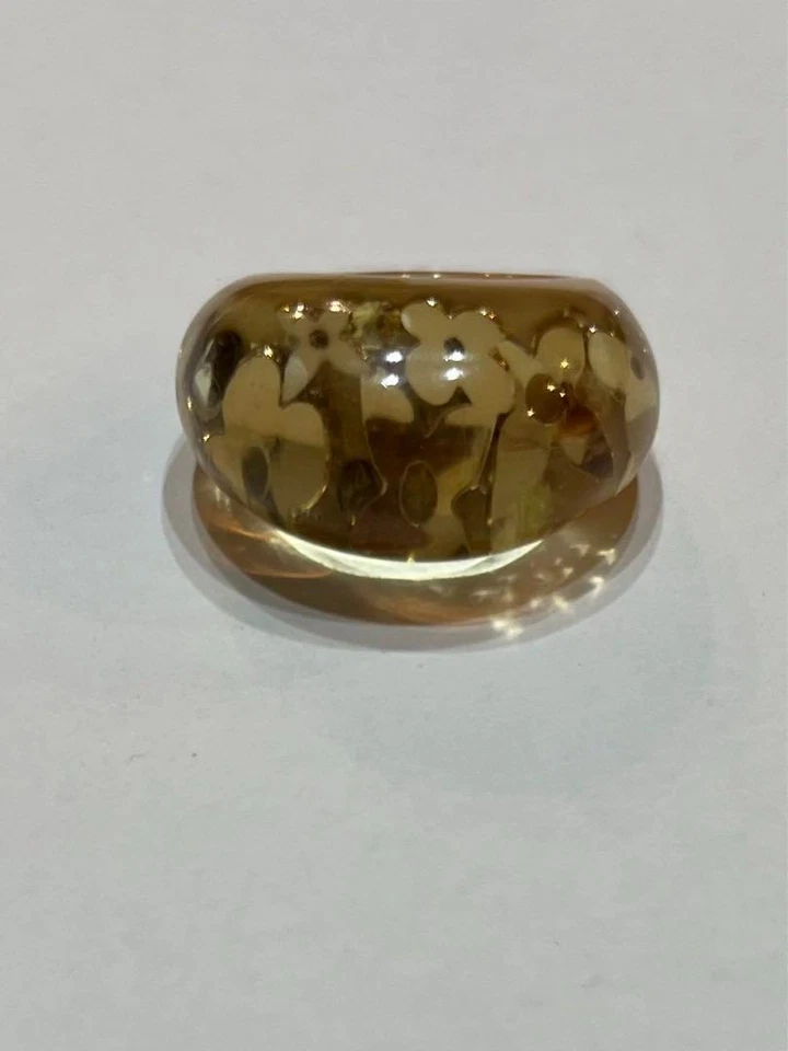 Auténtico Anillo Louis Vuitton Berg Inclusión Beige Oro Monograma Usado Foto 2 de 4