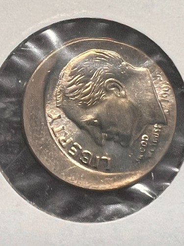 OFF CENTER DIME - Roosevelt Dime - Picture 1 of 4