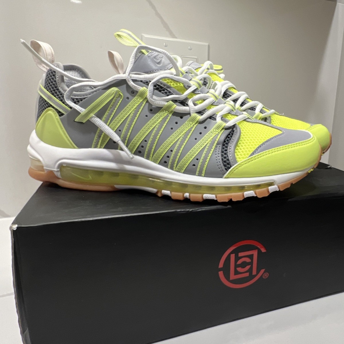 リーニン　LOW Li-Ning Low Top Running Sneakers Gray Yellow White Gum Men's