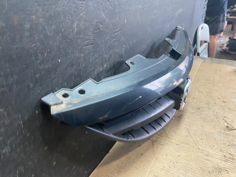 Parrilla superior delantera Mazda 6 2009 a 2013 R7865 PS Foto 3 de 4