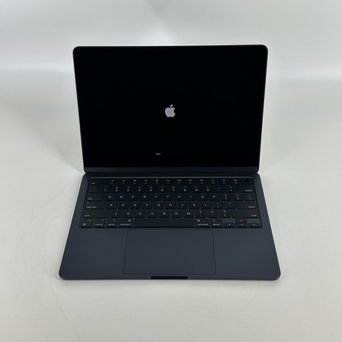 MacBook Air 13 4.06GHz M3 8-Core CPU 10-Core GPU 24GB 512GB Light Delamination thumbnail 2