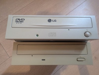 2x PC Laufwerke DVD + CD Brenner Marke LG & Lite-On. Super Multi DVD Rewriter
