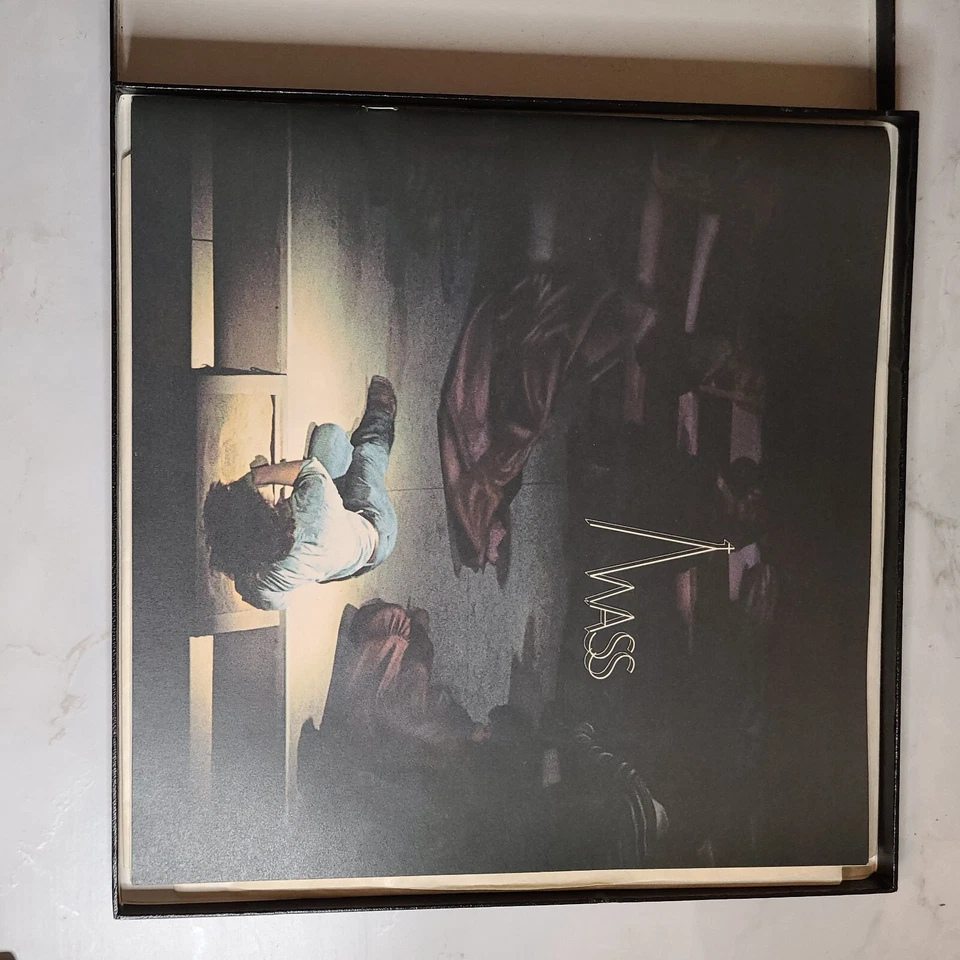 CBS 2 LP box set 77256: Bernstein - Mass / Bernstein  EX - Image 3 of 4