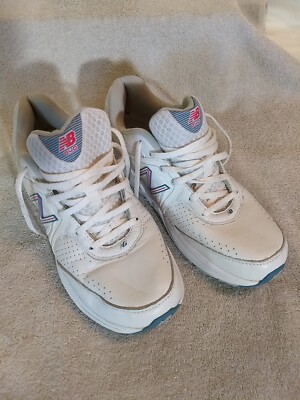 New Balance Womens 840 White Leather Walking Shoes, Size: B #ZZ44+17 