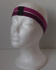 Nike Chevron Sport Headband 2PK Adult Unisex Rasperry Red/Black