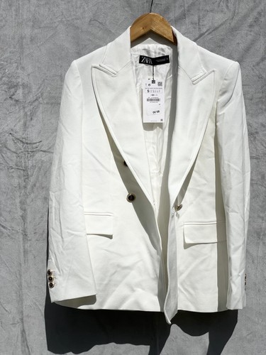 Zara Women's Tailored Double Breasted Lapel Collar Blazer Cream Size | Small | - Picture 2 of 7