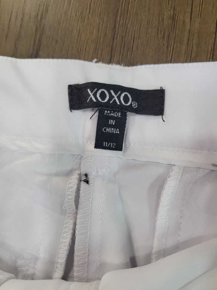 XOXO Natalie Short Light White Linen Blend Flare Leg Pant NWT Size 11/12 - Image 4 of 4