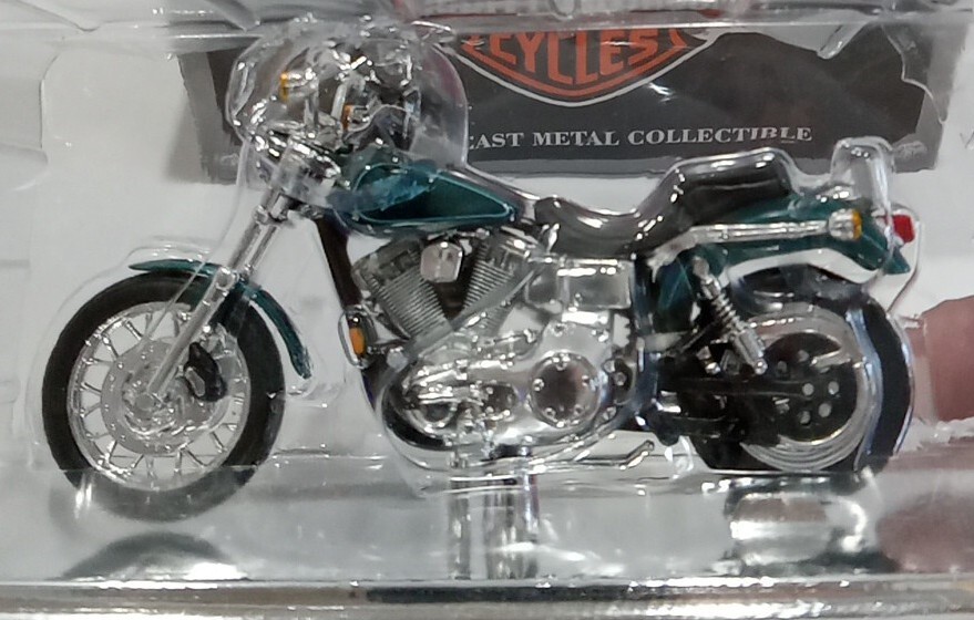 2000 HARLEY DAVIDSON FXDL DYNA LOW RIDER 1:18 Scale Diecast