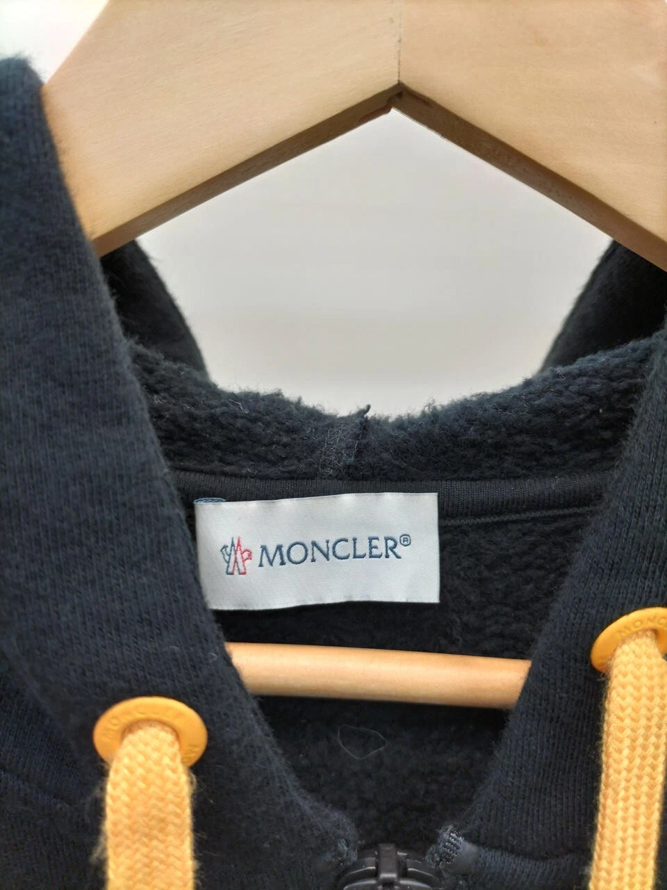 Moncler off white felpa con cappuccio collaborazione full zip gialla taglia S uomo