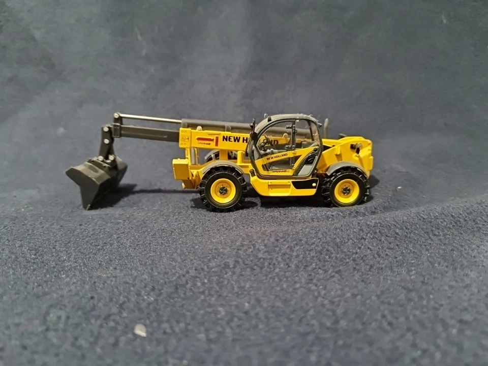 ROS PALA GOMMATA NEW HOLLAND LM 1745 TURBO SCALA 1:32 - Immagine 3 di 4