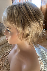 Noriko Sky Wig Creamy Toffee -R Synthetic Wig