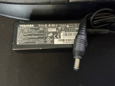 Genuine Toshiba Series AC Adapter PA3822U-1ACA DC 19V 2.37A no cord