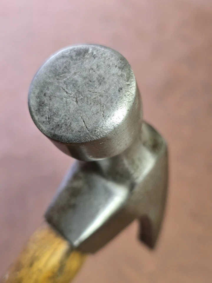 Unusual Millers Falls 22oz Claw Hammer. Straight Claw Made In USA  - Image 4 of 4