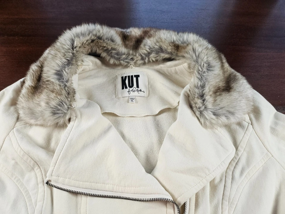 KUT from the Kloth Jacket XL Ivory Removable Faux Fur Collar Full Zip Jacket - Image 4 of 4