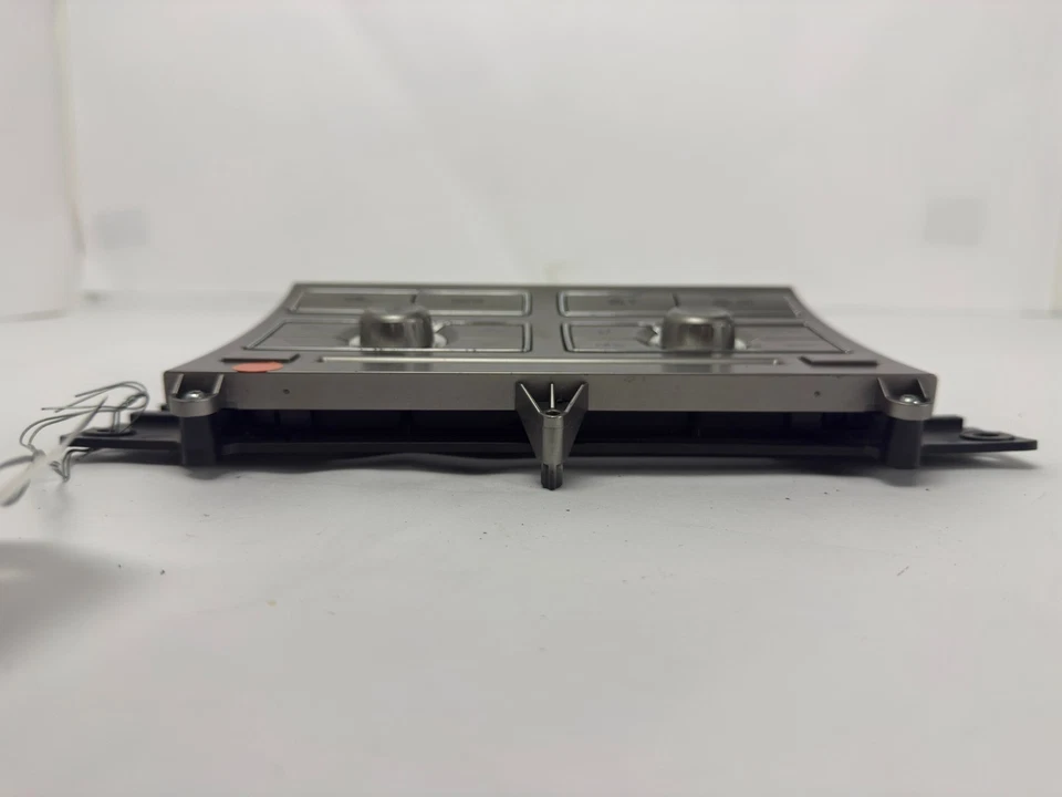 Interruptor de radio control de clima consola central Jaguar XF 2009-2012 8X2318C858BF OEM Foto 2 de 4