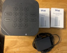 ADT Smart Home Hub + 2 BLUE by ADT Door & Window Sensors SSH1R0-29 PRE-OWNED