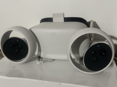 Meta Quest 2 VR