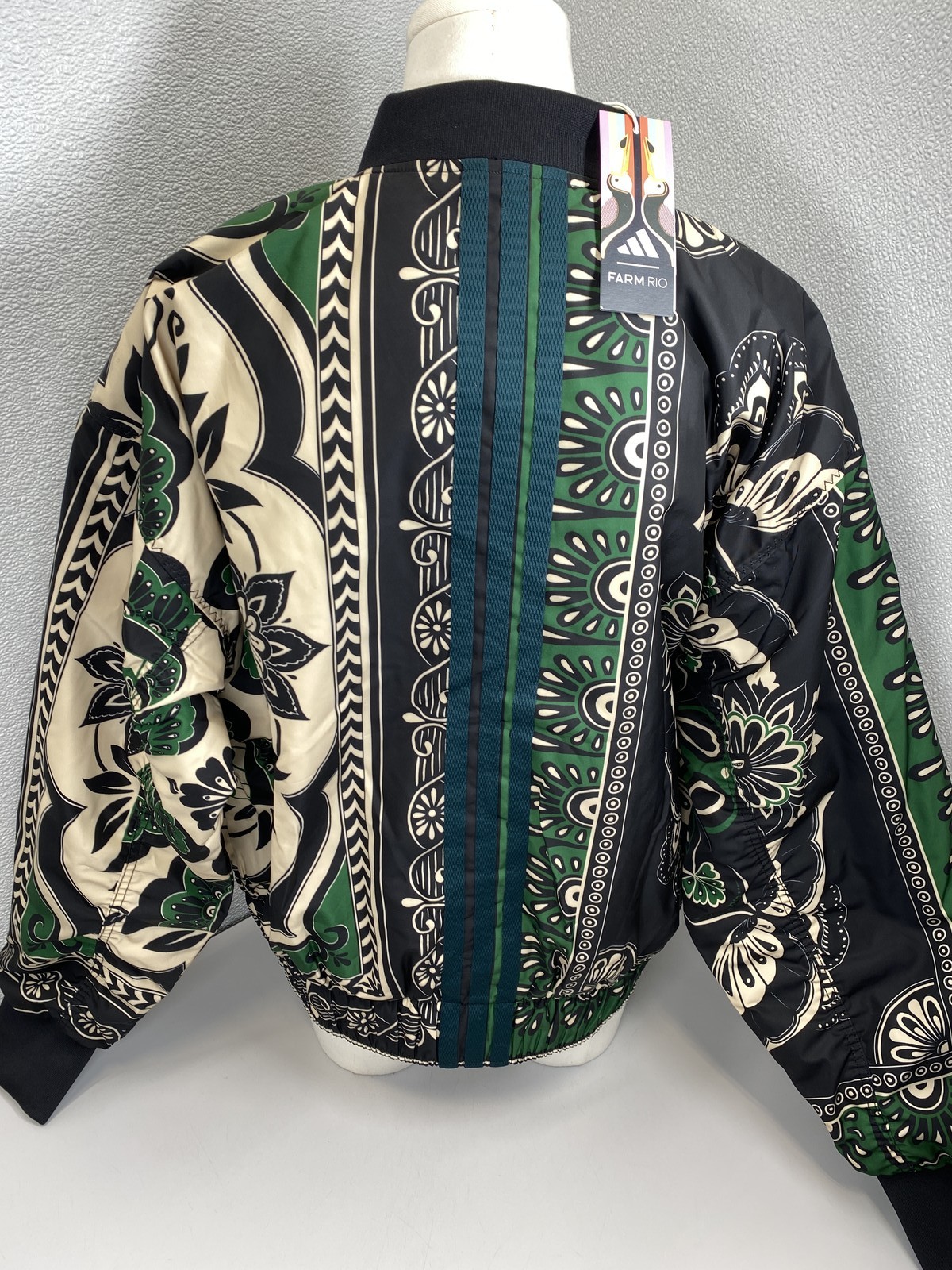Farm Rio X Adidas Womens Jacket Green/Black Size S Borboho Scarves Bomber Style thumbnail 3