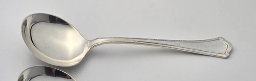 FOR rjmatze ONLY-  Wallace WASHINGTON HAND HAMMERED Sterling Silver Soup Spoon