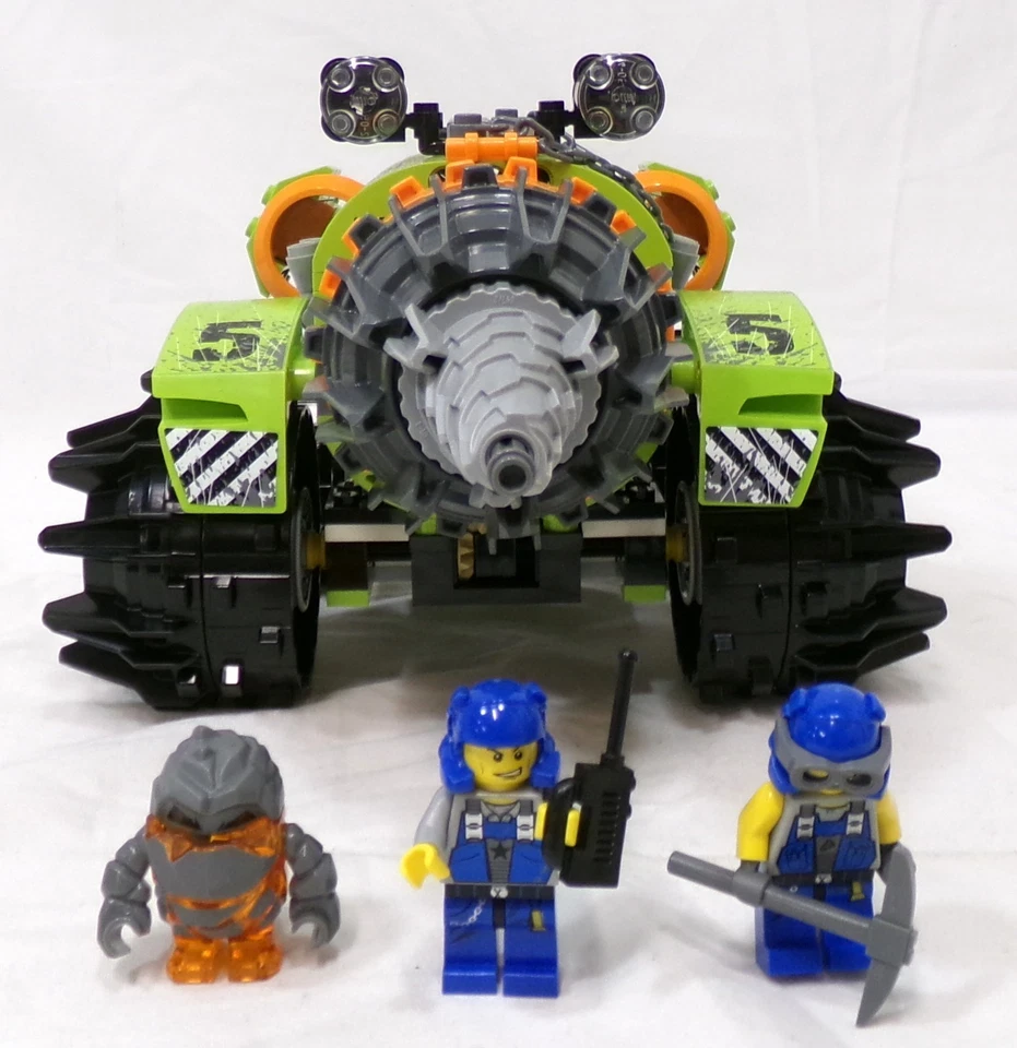 LEGO Power Miners 8960 Thunder Driller Built Set with Minifigures and Manual - Image 3 of 4