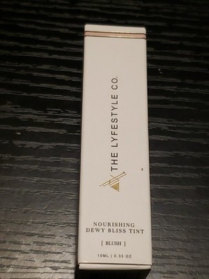 The Lyfestyle Co Nourishing Dewy Bliss Tint in Blush