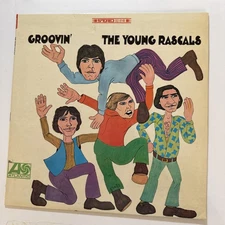 The Young Rascals Groovin’ Vinyl LP VG+/VG